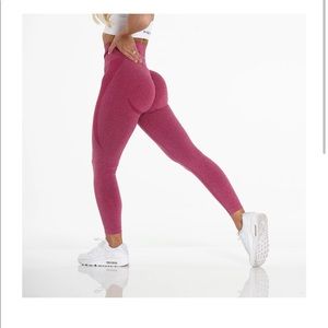 NVGTN leggings